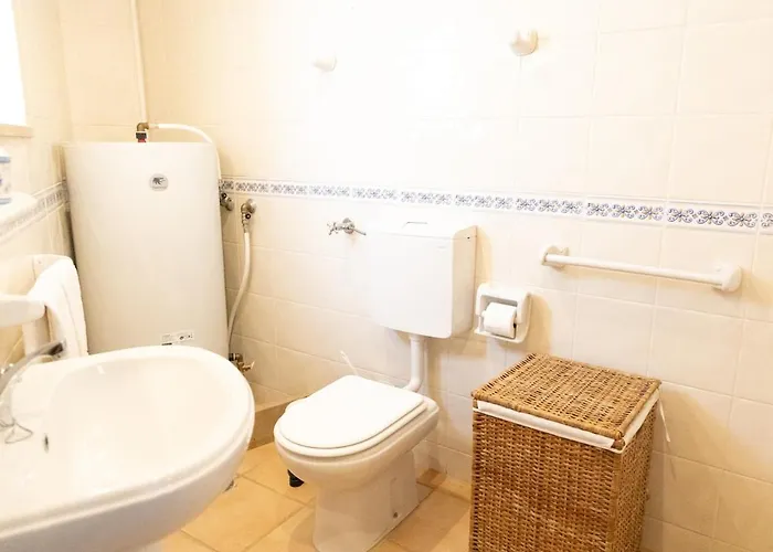 - Casa Com 3 Quartos Gasthuis Lagos