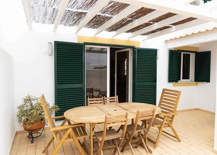 Gasthuis - Casa Com 3 Quartos Lagos