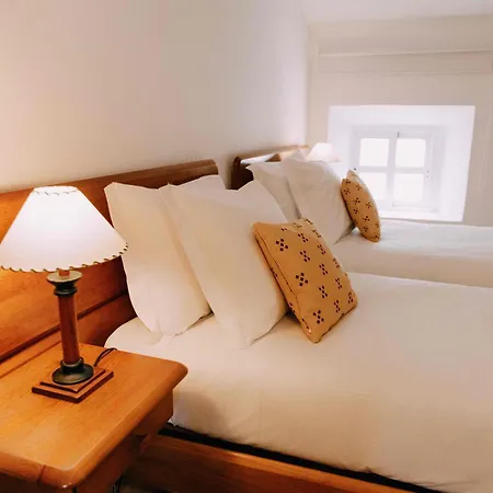 - Casa Com 3 Quartos Affittacamere 3*